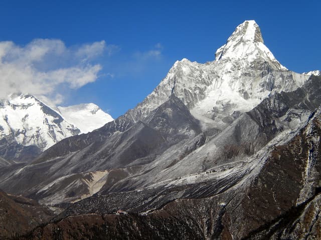 Jiri to  Everest  Base camp trekking
