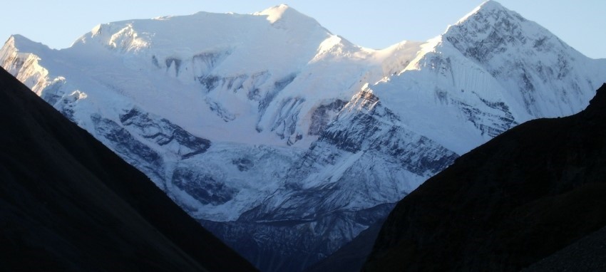 Circuit de l'Annapurna - Specticular vue de l'Annapurna de la zone Manang sur le chemin de l'Annapurna Circuit Trekking