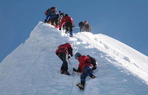 Escalade du Mera Peak