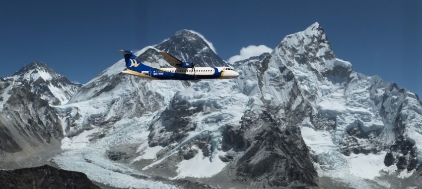 Полеты над горами - Mountain flight in Mt. Everest region